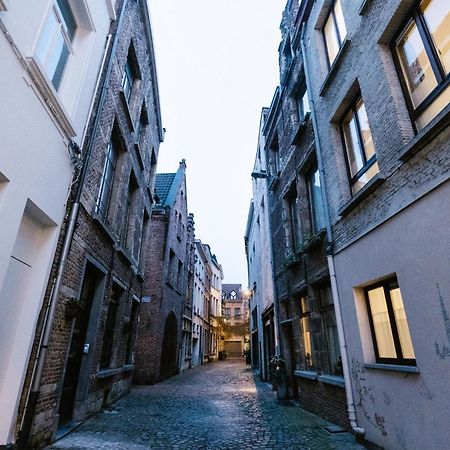 'De Moriaan' Boutique Holiday Home In Historical Anvers Extérieur photo