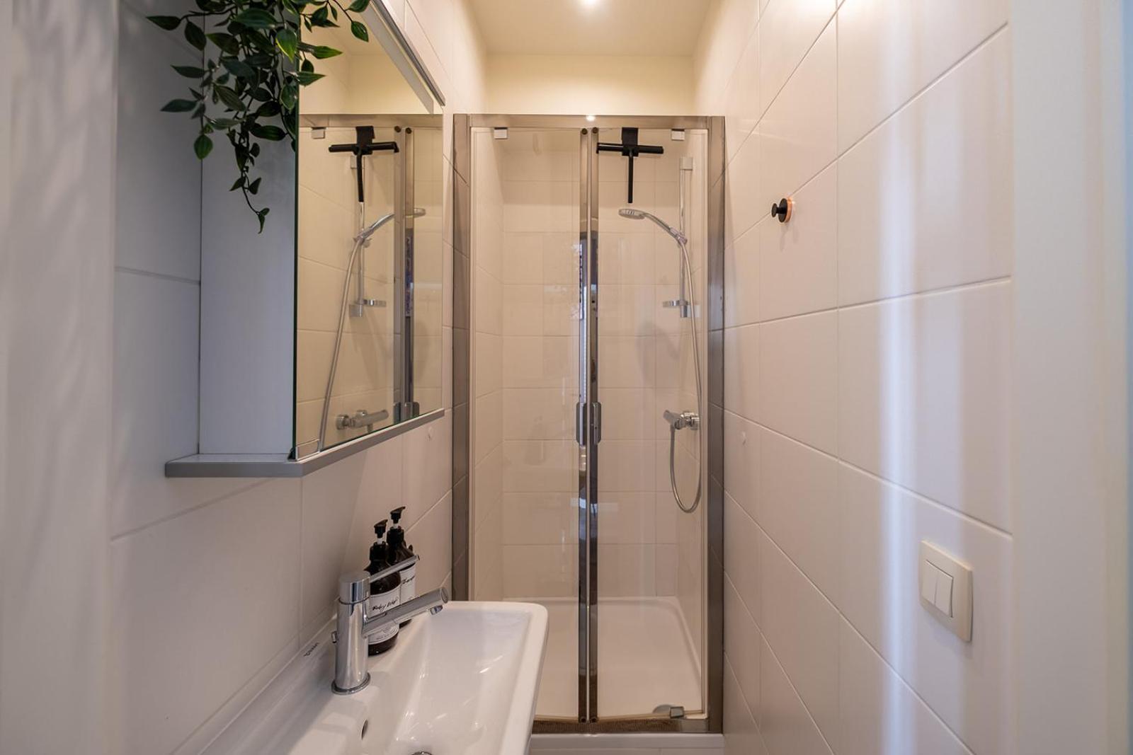 'De Moriaan' Boutique Holiday Home In Historical Anvers Extérieur photo